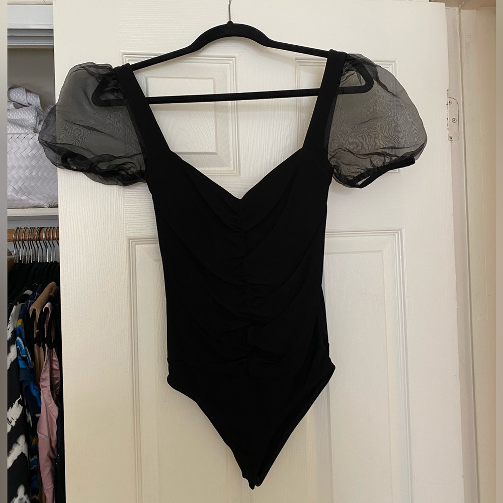 Zara Black Bodysuit With Puffy Sleaves